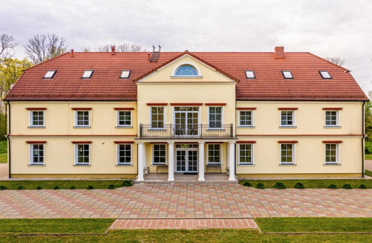Ziemupes Muiza & Spa Exteriör bild